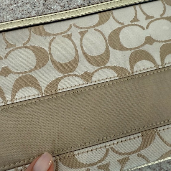 Coach Legacy Stripe Tan Clutch with Signature Monogram - Picture 5 of 8